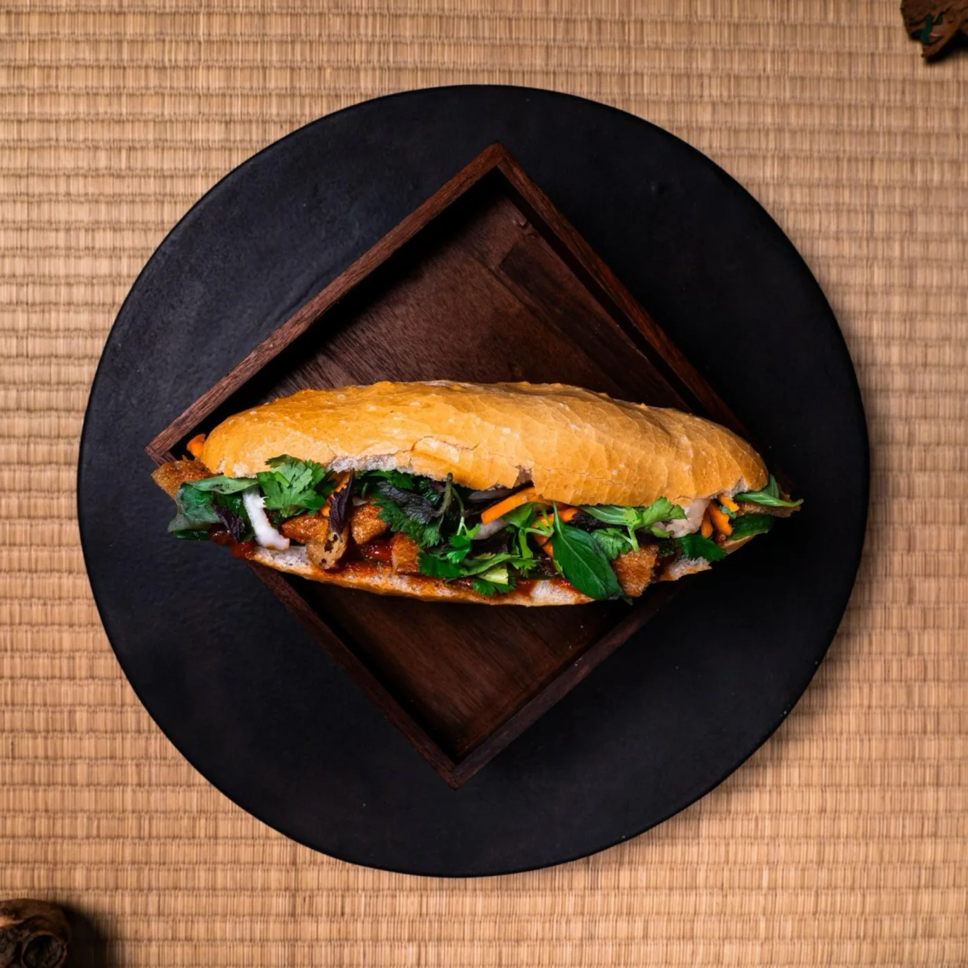 Banh Mi Mi Can